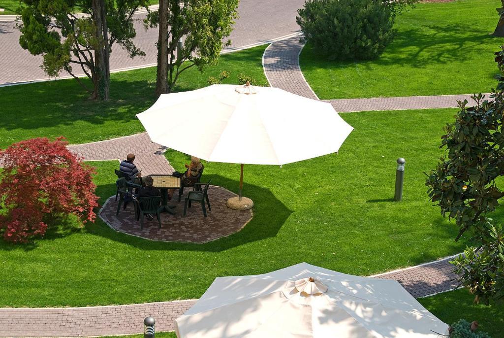 Hotel Columbia Terme Абано-Терме Экстерьер фото